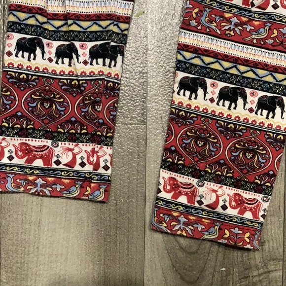 legging with elephants - Picture 4 of 4